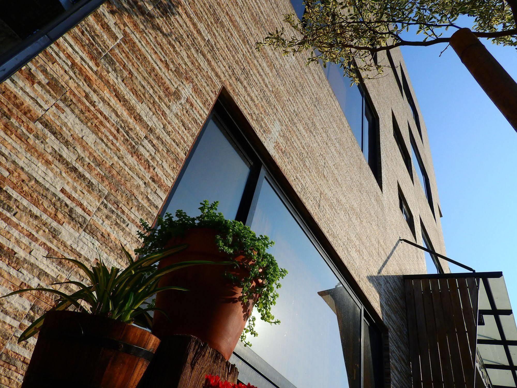 Anping Wedding House 安平小洋房 包棟villa Екстер'єр фото